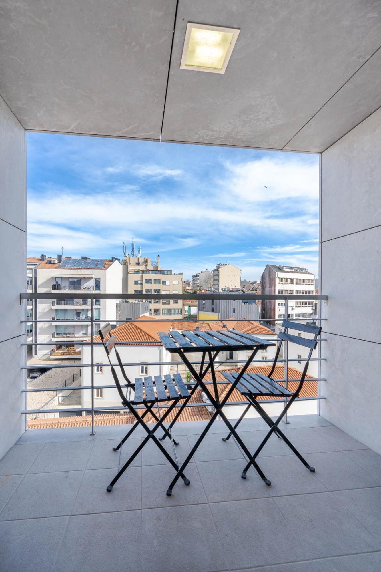 Cedofeita Sunny Apartment - Balcony & Parking Porto Exterior foto
